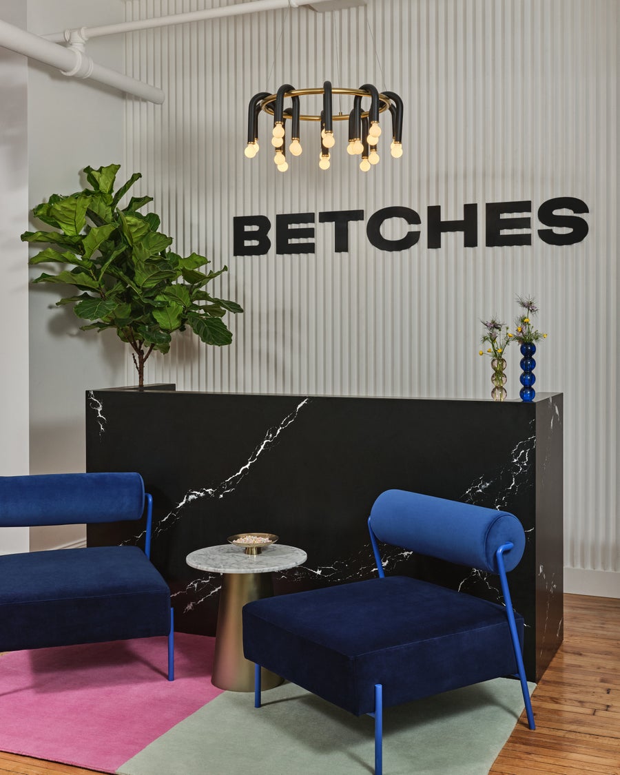 Mitzi Whit Chandelier — H382820-AGB/BK