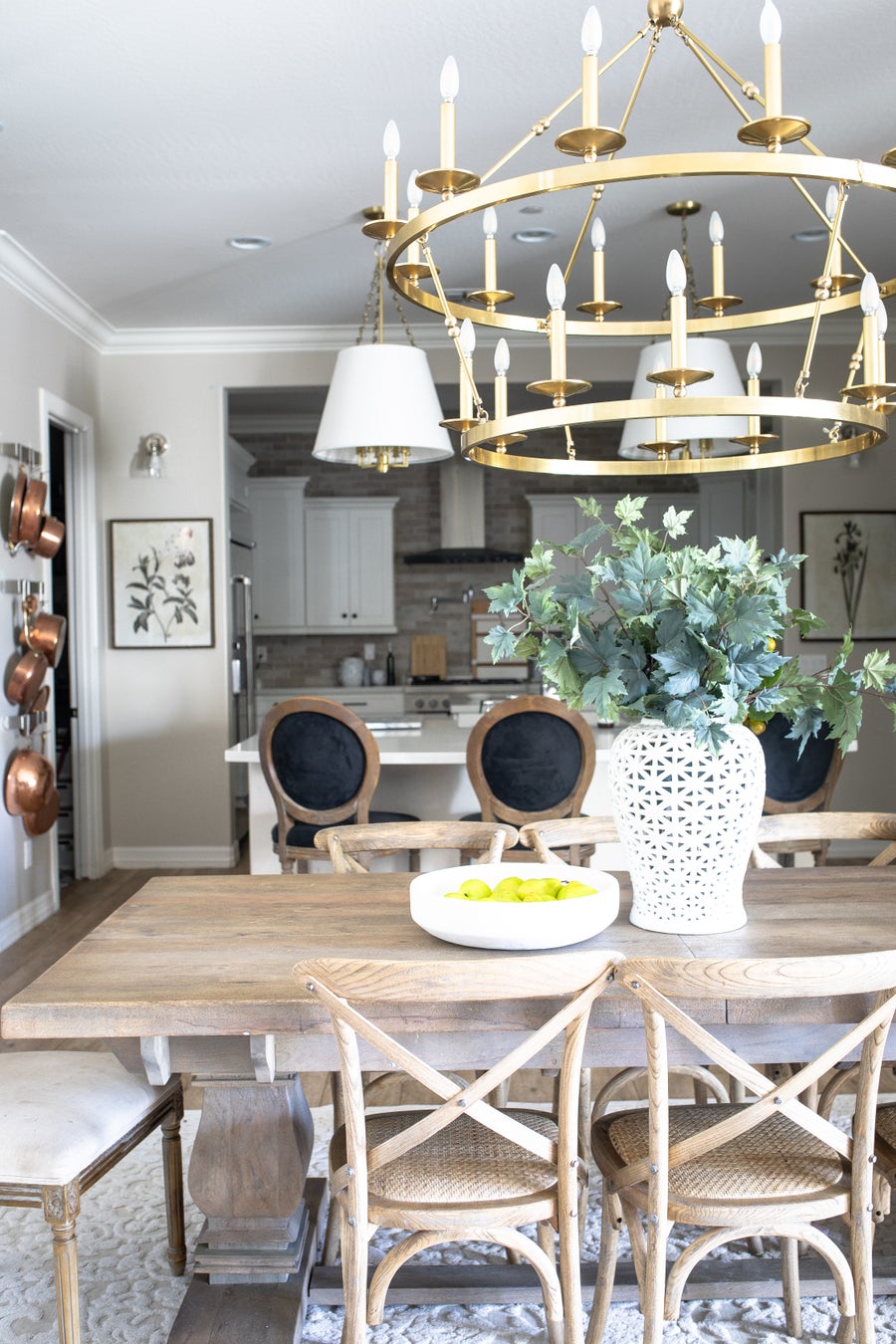 Hudson Valley Lighting Allendale Chandelier — Aged Brass