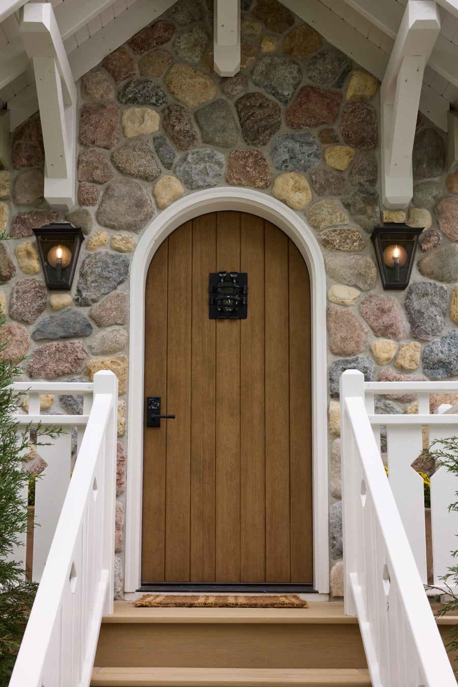 Troy Lighting Tehama Exterior Wall Sconce — B2914-FRN