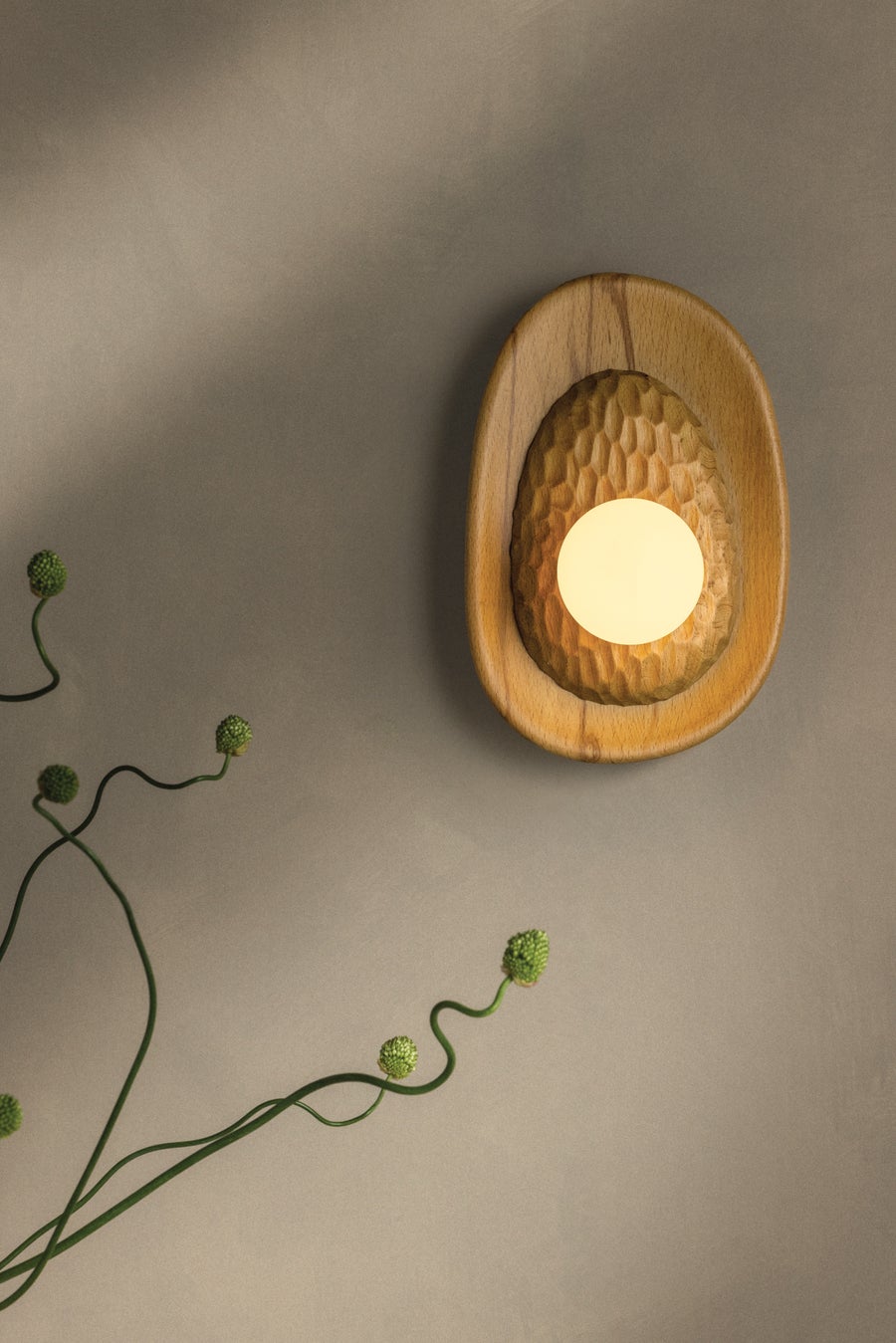 Mitzi Pres Wall Sconce — H1155101-AGB