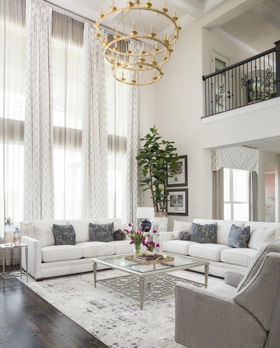 Hudson Valley Lighting Allendale Chandelier — Aged Brass