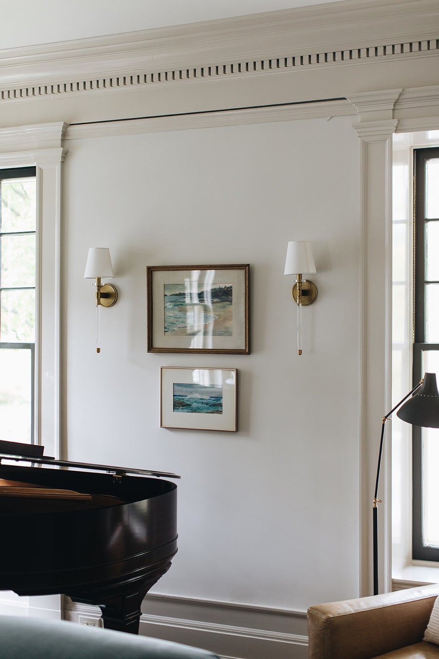 Hudson Valley Lighting Blixen Wall Sconce — Aged Brass