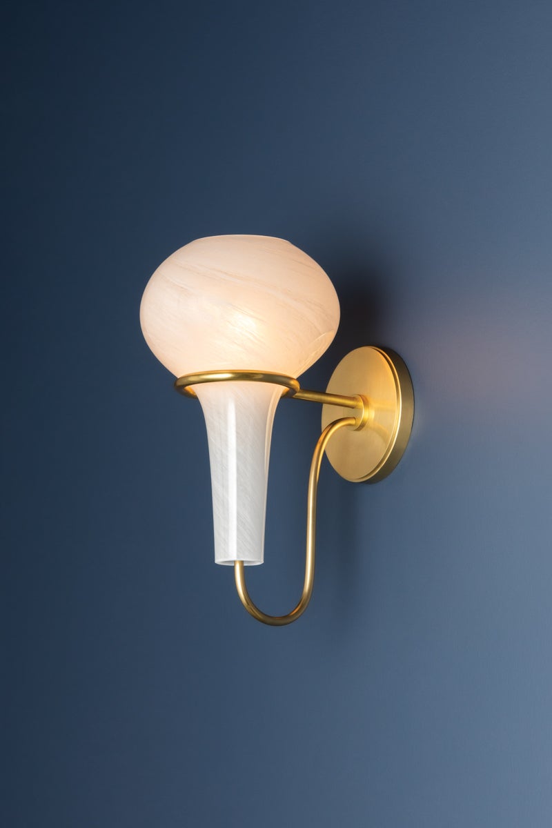 Corner sconce light deals