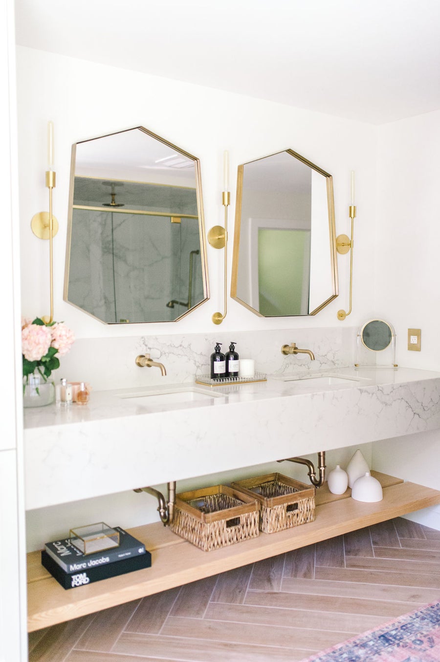Mitzi Dylan Wall Sconce — H185101-AGB