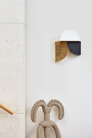 Construct Wall Sconce in AGED BRASS thumbnail 2