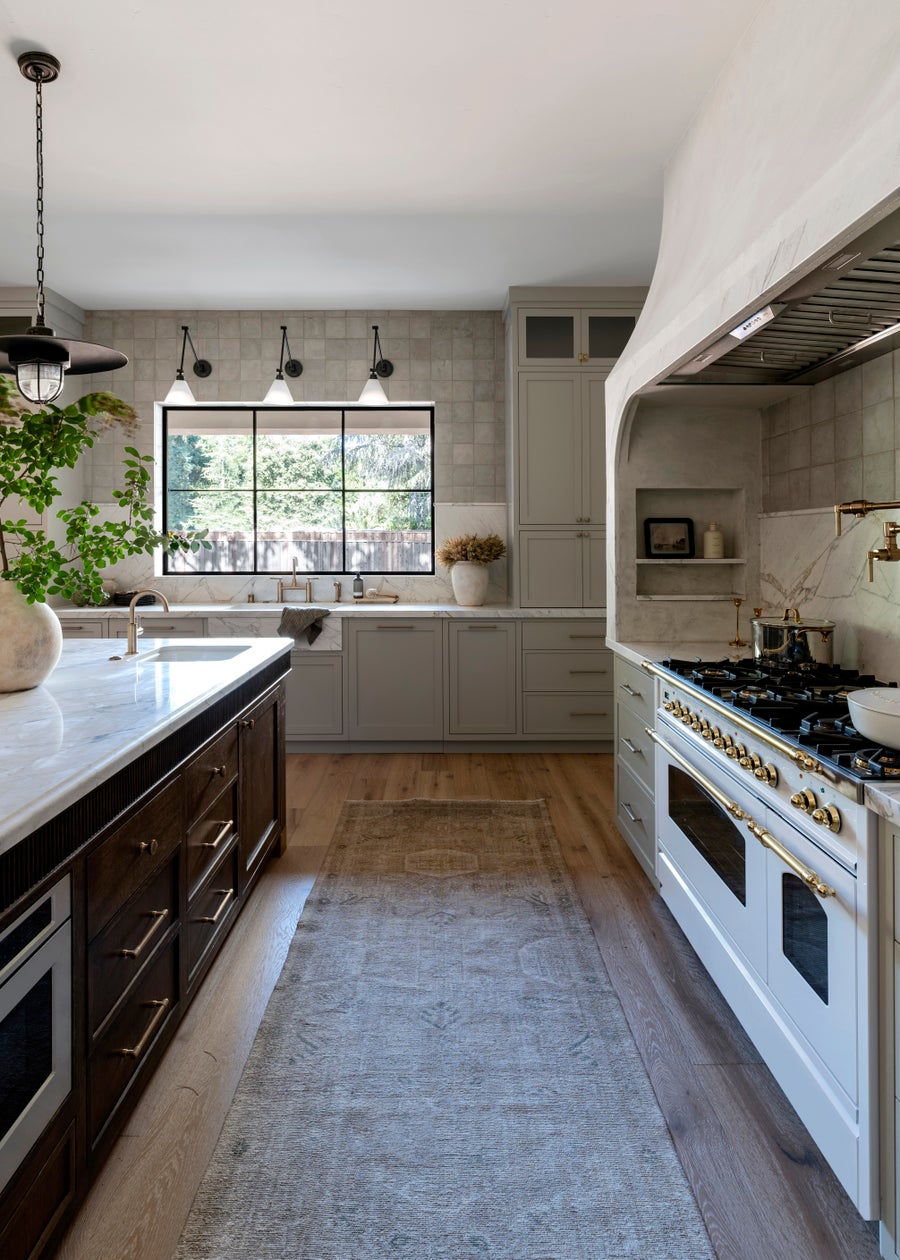 Troy Lighting Acme Pendant — F3897-APW