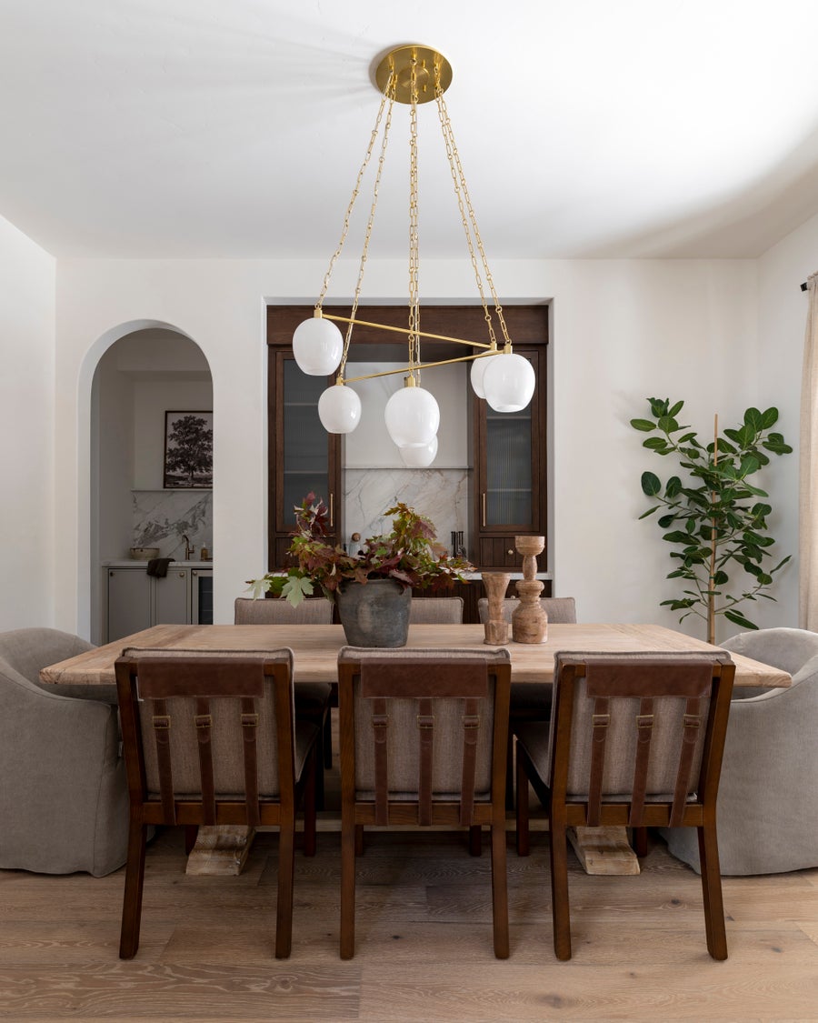 Hudson Valley Lighting Asbury Park Chandelier — Aged Brass