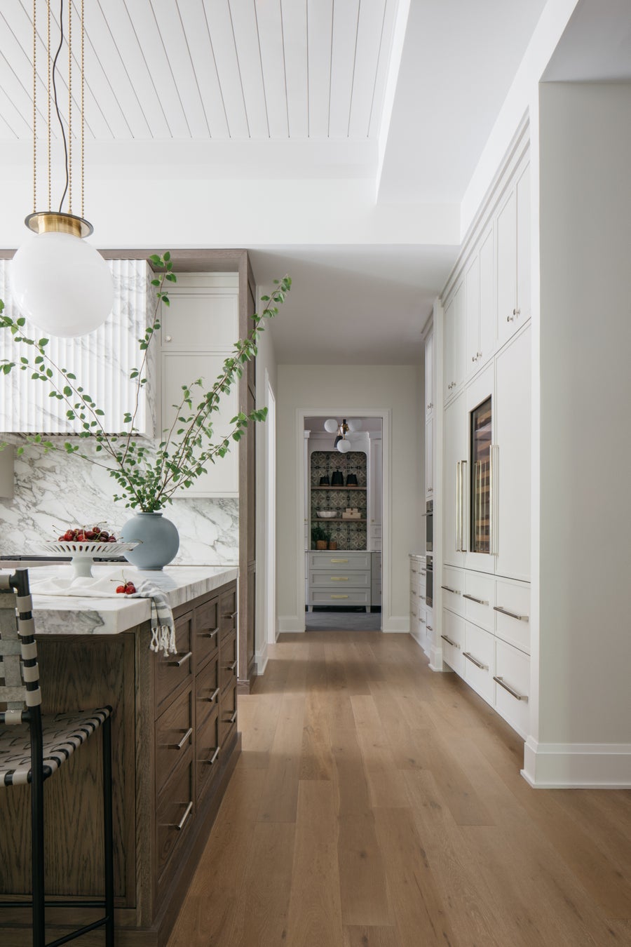 Mitzi Brielle Chandelier — H289804-AGB