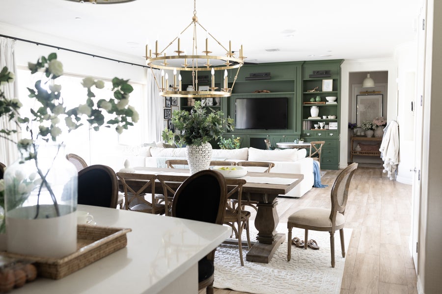 Hudson Valley Lighting Allendale Chandelier — Aged Brass