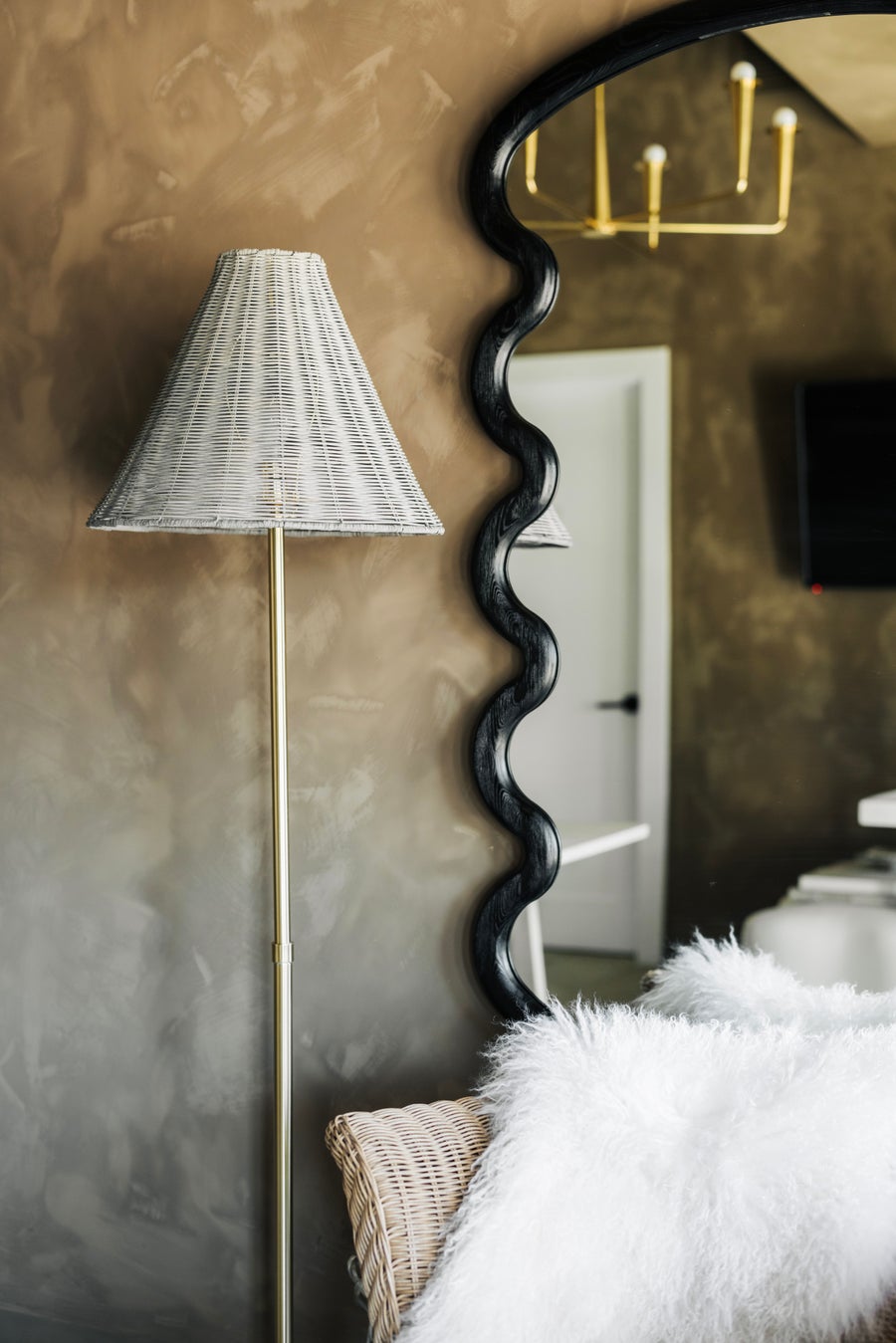 Mitzi Destiny Floor Lamp — HL825401-AGB