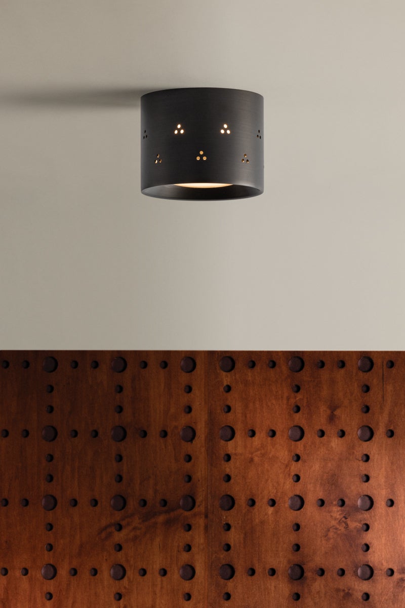 Hudson Valley Lighting EDISTO Flush Mount — Distressed Bronze