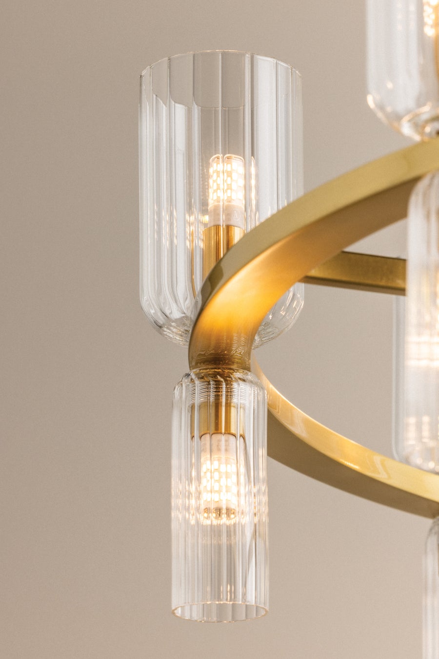 Mitzi Tabitha Chandelier — H384816-AGB