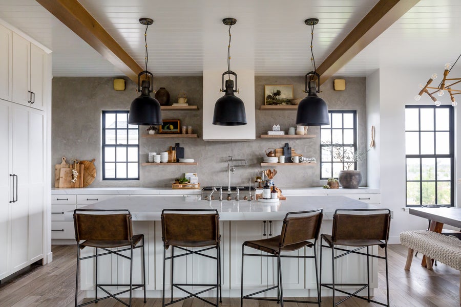 Troy Lighting Hangar 31 Pendant — F3546-SBK/APW/PBR