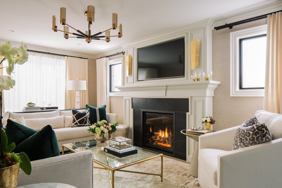 Troy Lighting Pilsen Chandelier — F6878-SFB/PBR