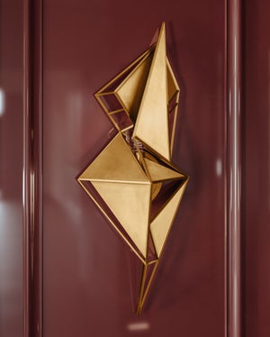 Freesia Wall Sconce in VINTAGE BRASS thumbnail 2