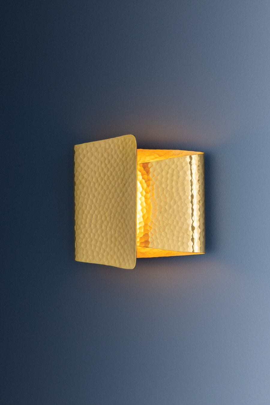 Hudson Valley Lighting DUNNSVILLE Wall Sconce — Aged Brass