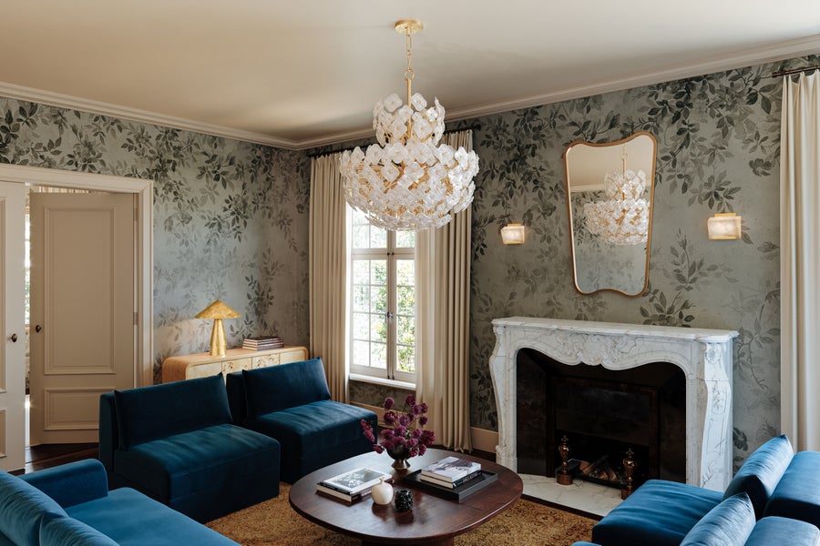 Hudson Valley Lighting BARRYTOWN Chandelier — Vintage Gold Leaf
