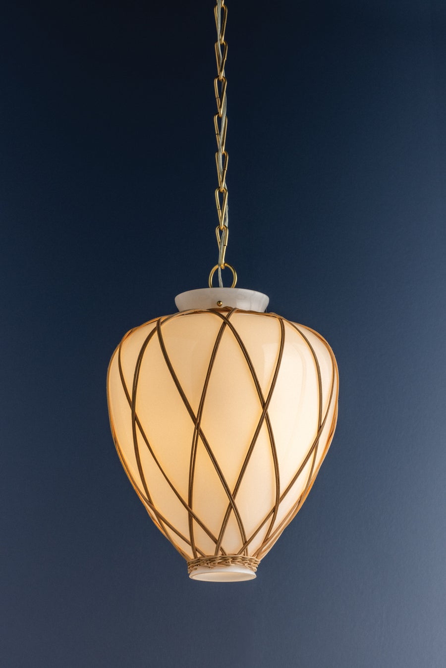 Hudson Valley Lighting Apple Valley Pendant — Aged Brass