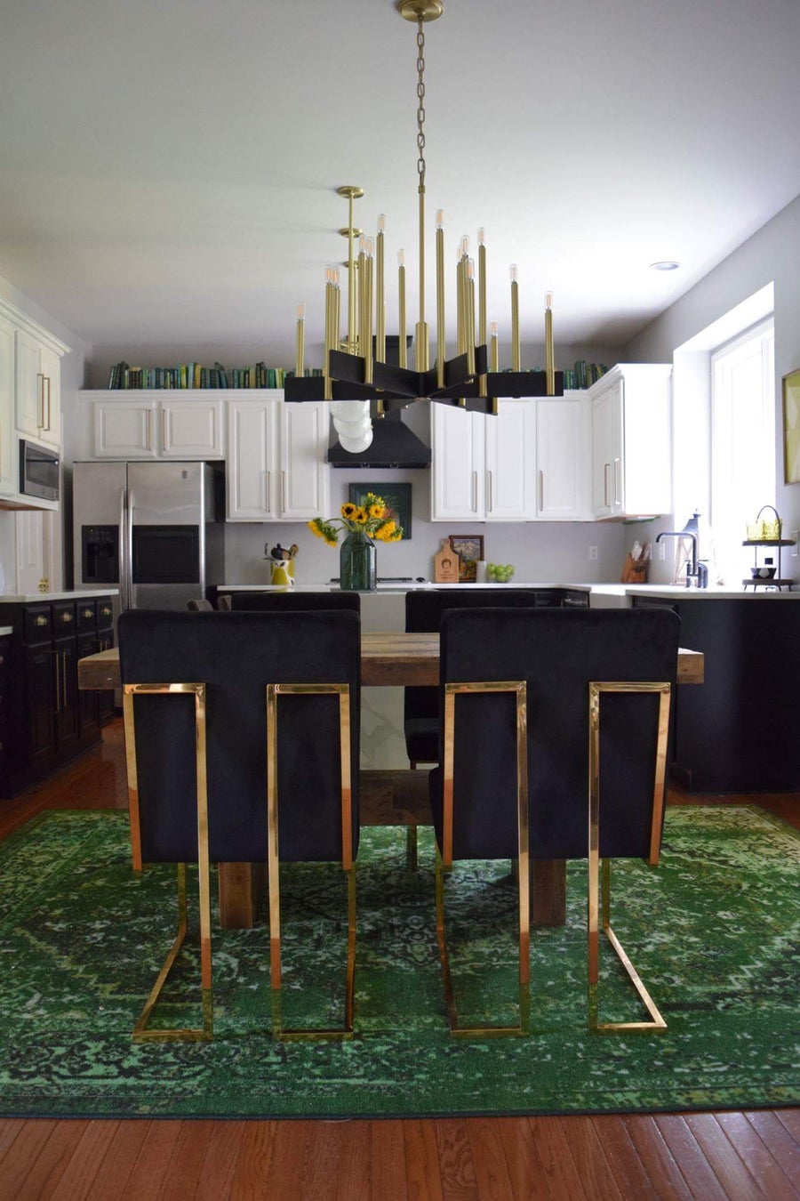 Hudson Valley Lighting Abrams Chandelier — Aged Brass