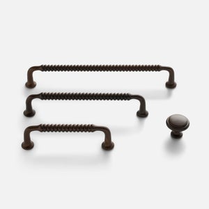 Whittaker Pull in Oil Rubbed Bronze thumbnail 3