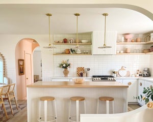 Brit Arnesen of Brit Dot Design