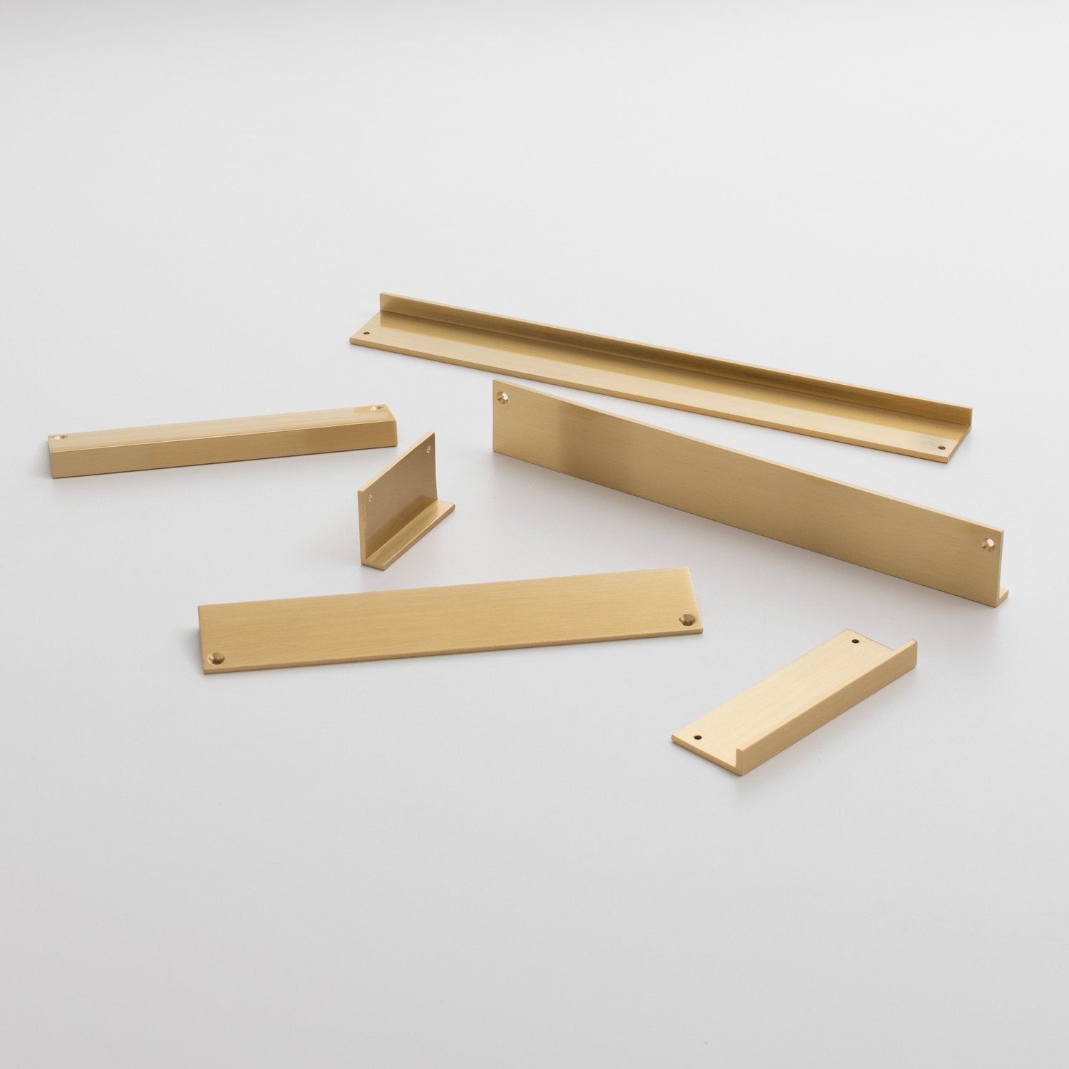 Ledge Pull in Natural Brass, image 2