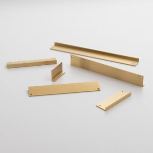 Ledge Pull in Natural Brass thumbnail 2