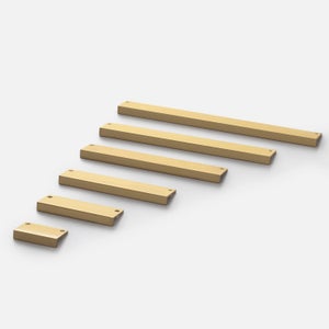 Ledge Pull in Natural Brass thumbnail
