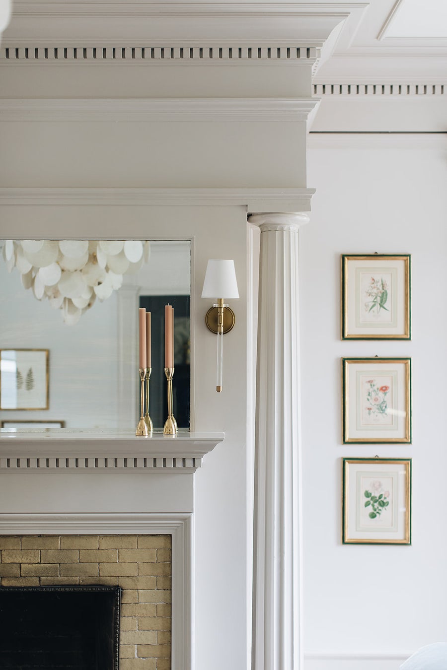 Hudson Valley Lighting Blixen Wall Sconce — Aged Brass