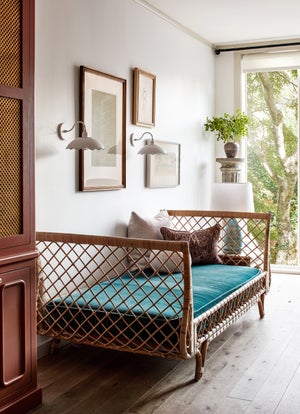 Zoe Feldman · Stacy Zarin Goldberg