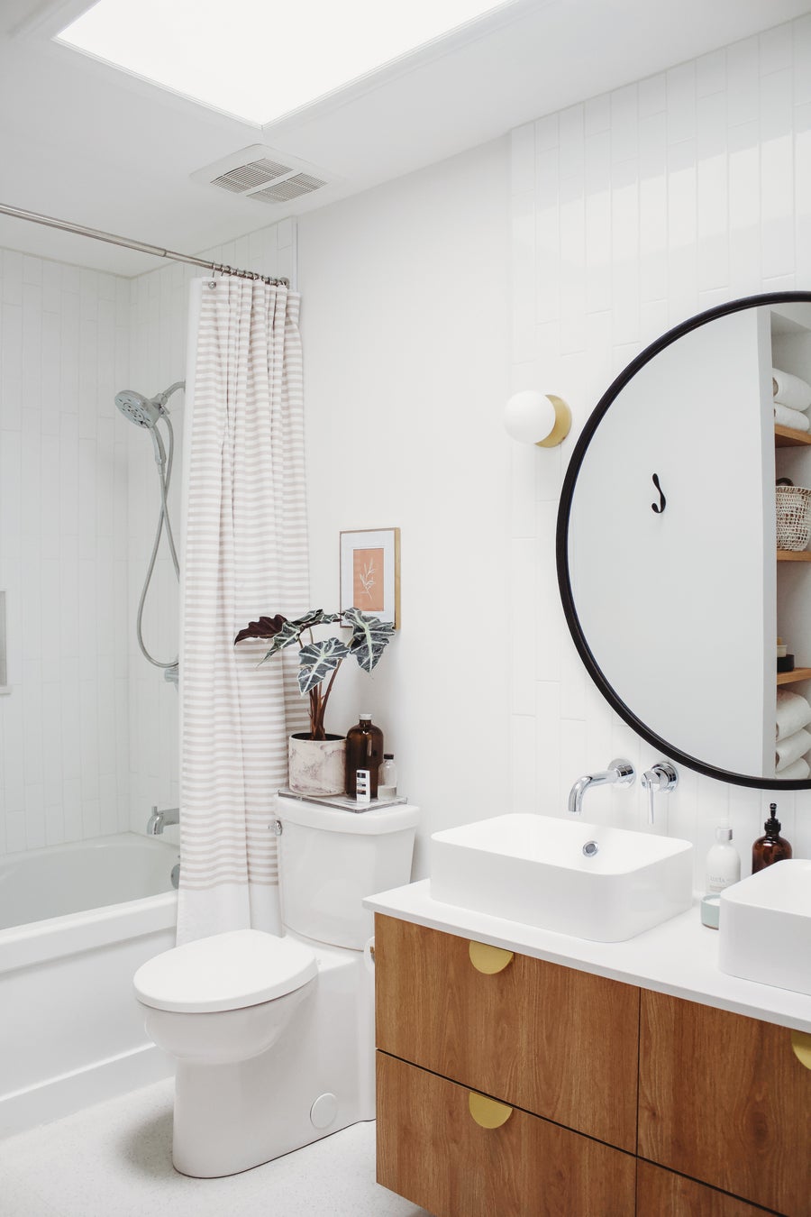 Hudson Valley Lighting Baird Bath And Vanity — Aged Brass