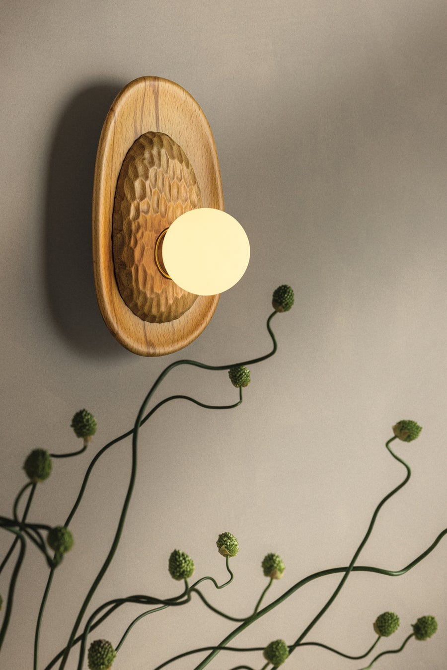Mitzi Pres Wall Sconce — H1155101-AGB