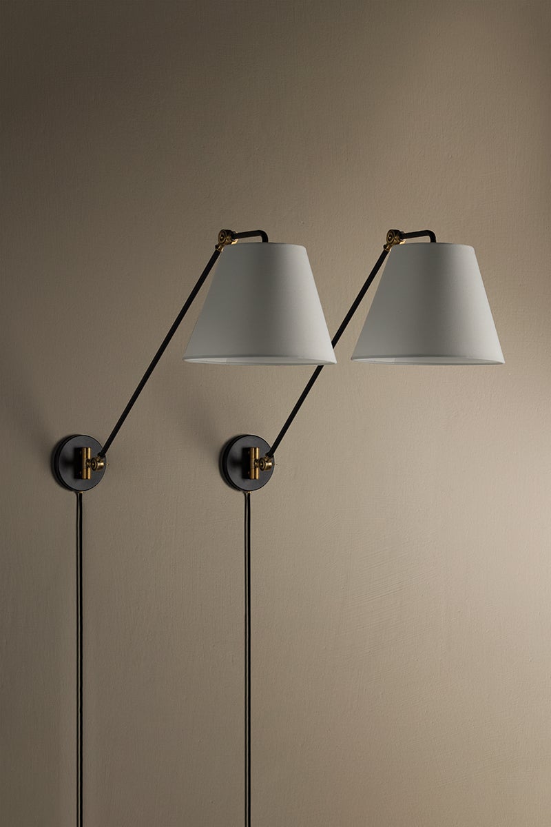 Troy Lighting NAVIN Plug-in Sconce — PTL2627-PBR/TBK