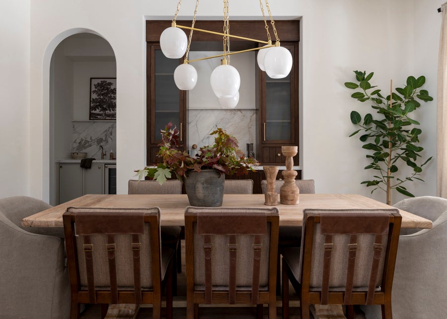 Hudson Valley Lighting Asbury Park Chandelier — Aged Brass