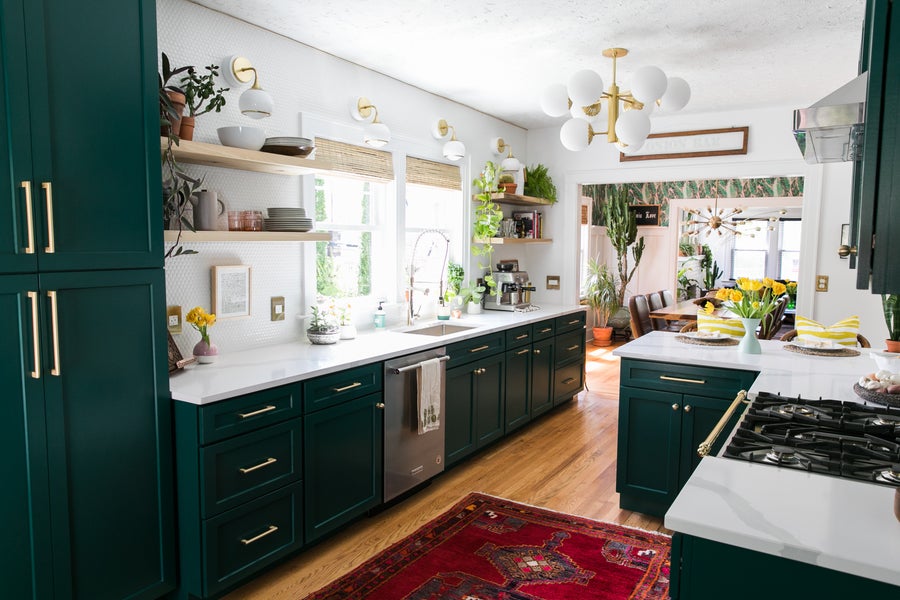 Mitzi Paige Chandelier — H193809-AGB