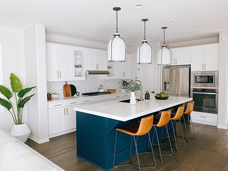 Hudson Valley Lighting Eldridge Pendant — Old Bronze