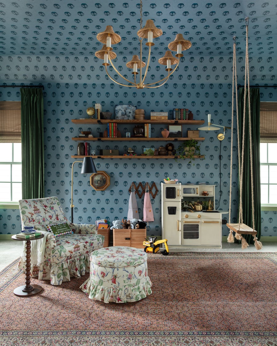 Mitzi Twila Chandelier — H868806-VGL