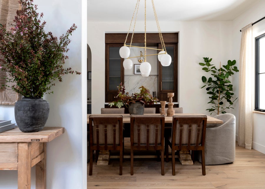 Hudson Valley Lighting Asbury Park Chandelier — Aged Brass