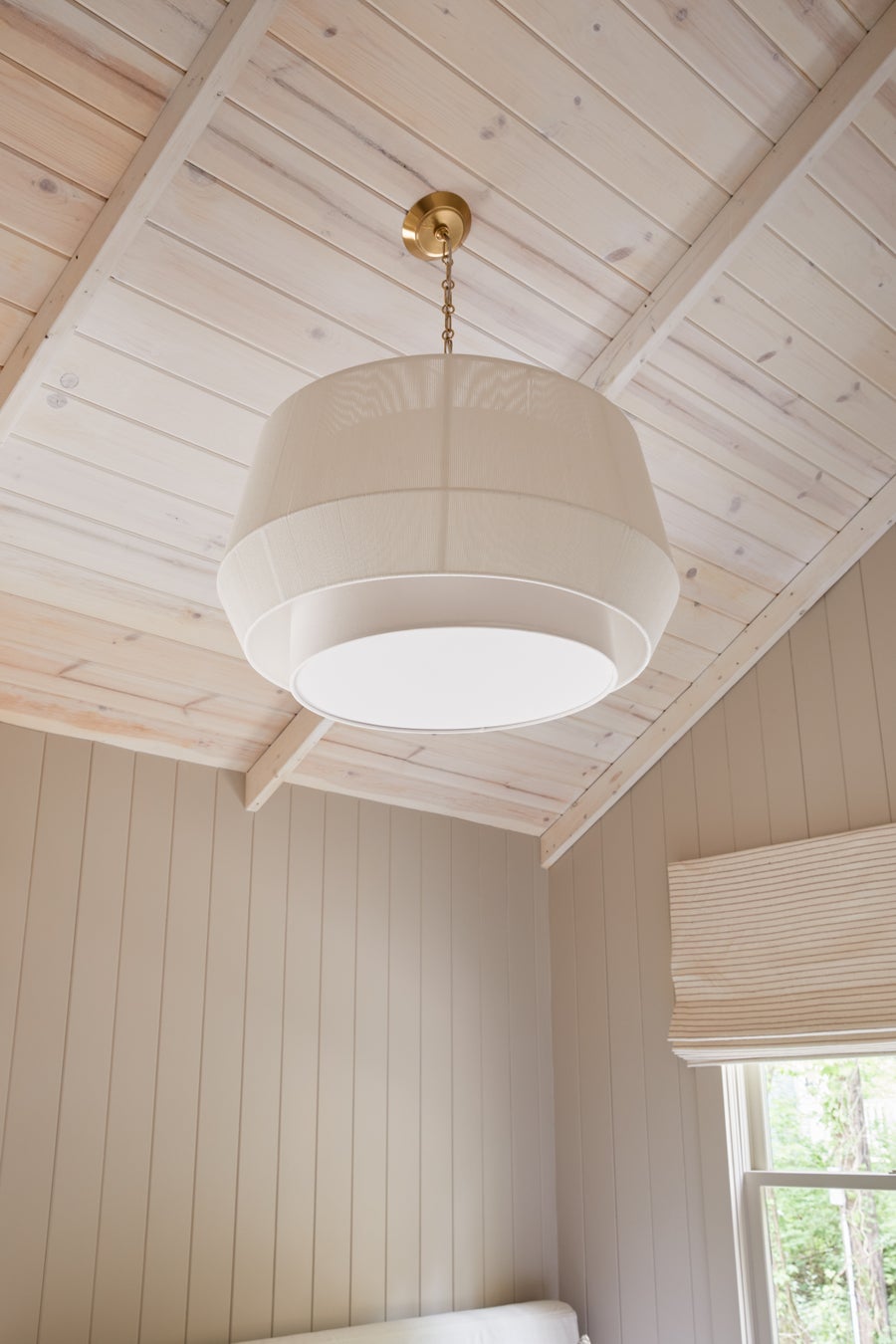 Hudson Valley Lighting Debi Pendant — Aged Brass