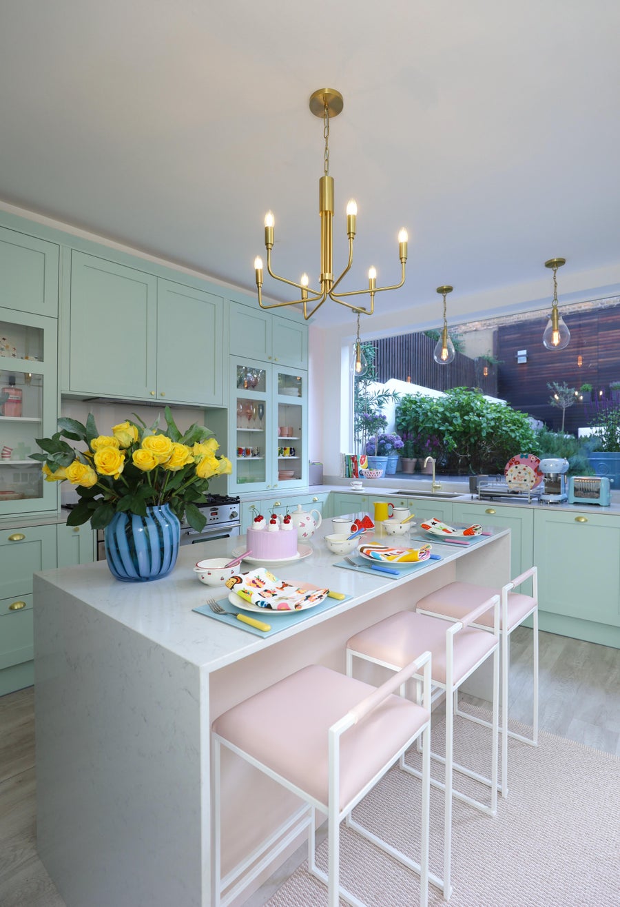 Mitzi Brigitte Chandelier — H261806-AGB