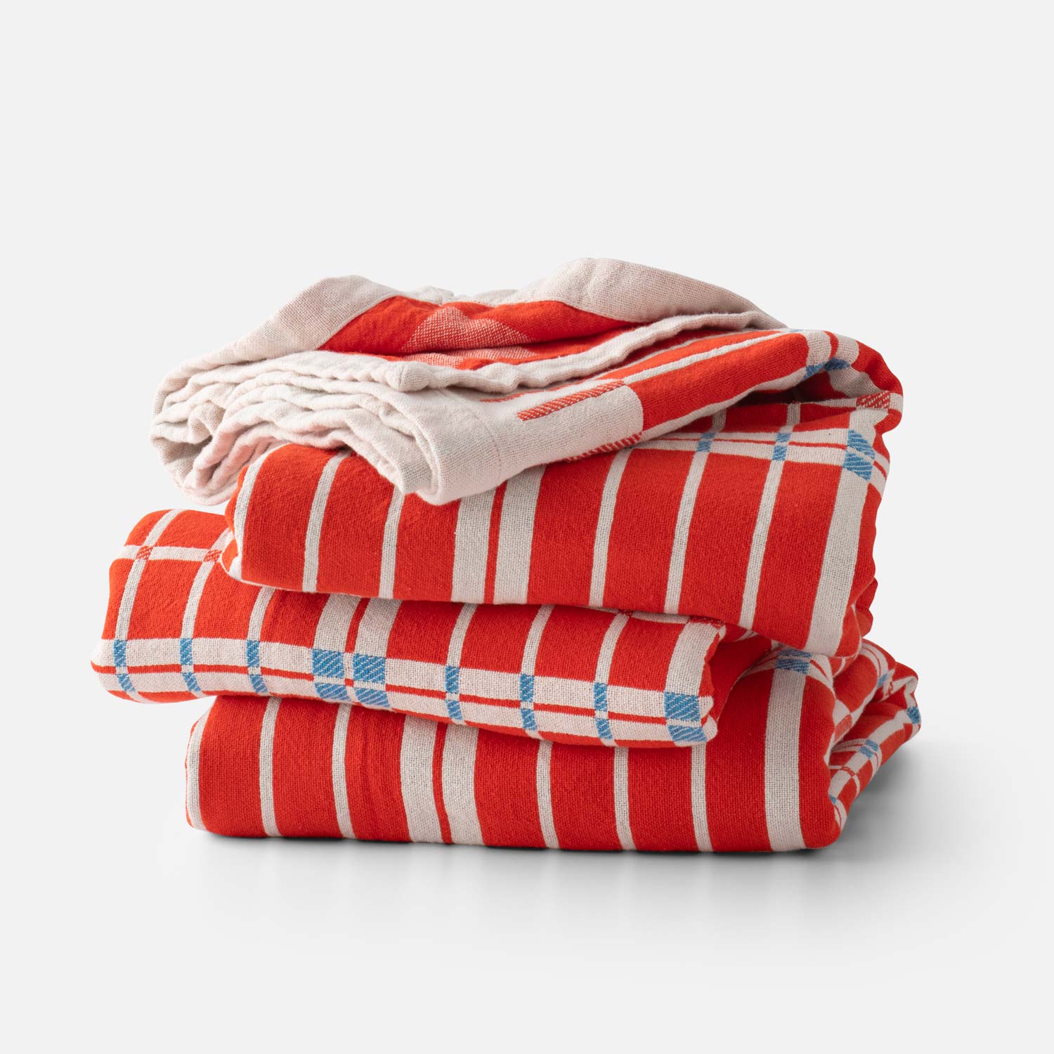 Shelburne Coverlet in Red w/ Blue