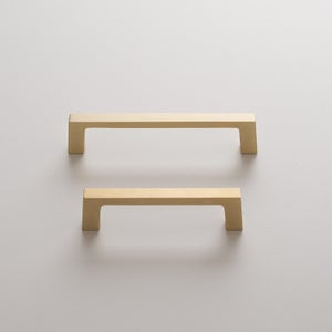 Greenwood Pull in Natural Brass thumbnail