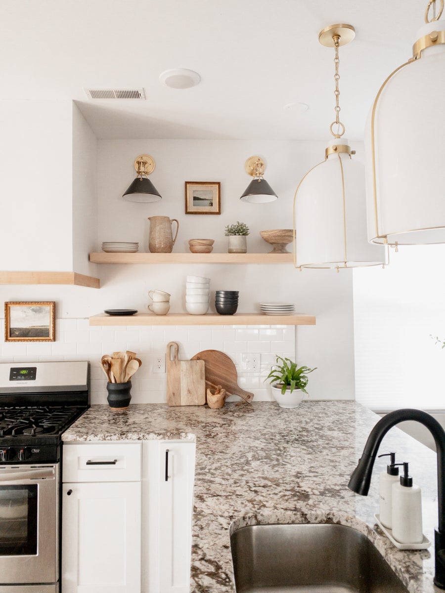 Hudson Valley Lighting Eldridge Pendant — Aged Brass