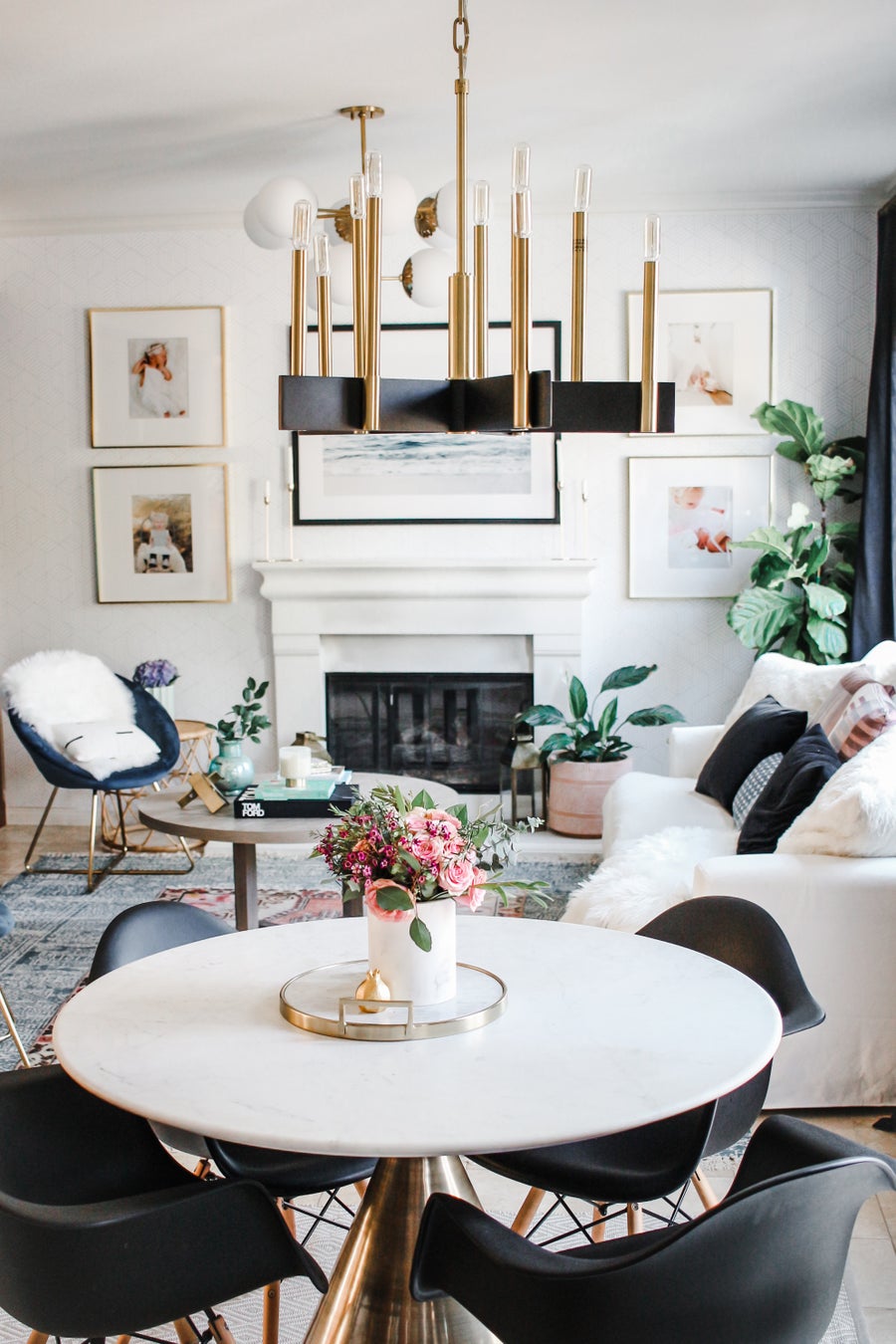 Hudson Valley Lighting Abrams Chandelier — Aged Brass