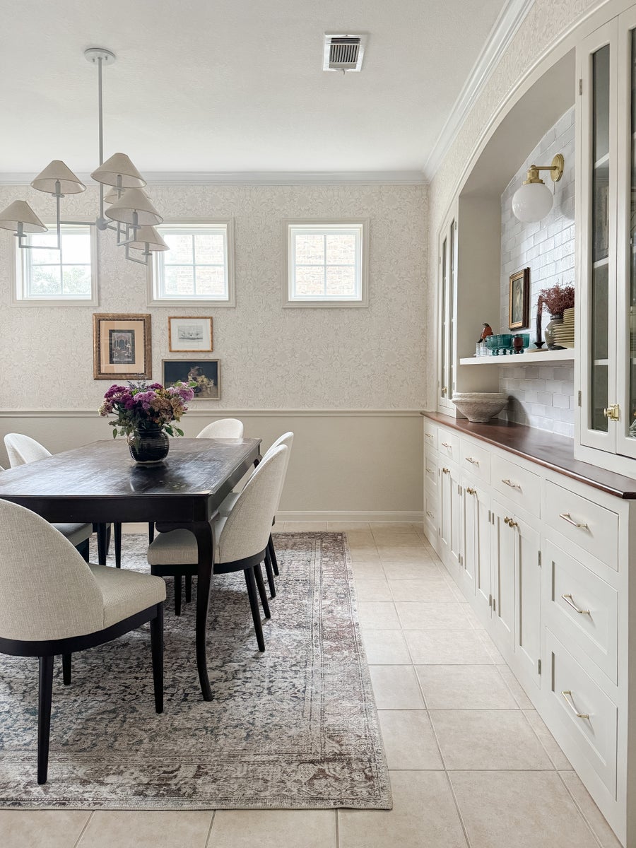 Mitzi Gladwyne Chandelier — H760806-TWH